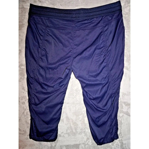 New The North Face Capri Pants Women’s 3XL Aphrodite 2.0 Summit Navy Stretch - Picture 7 of 16